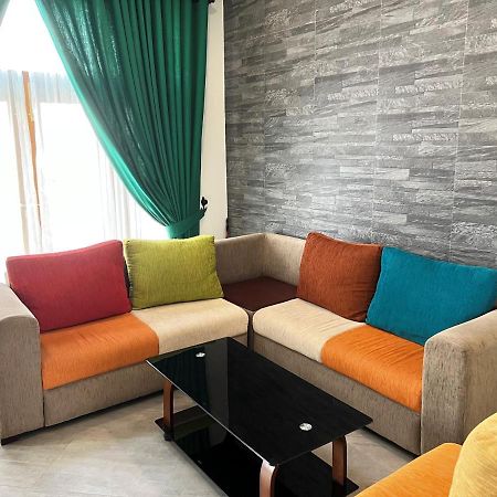 קנדי Hansons Homestay מראה חיצוני תמונה