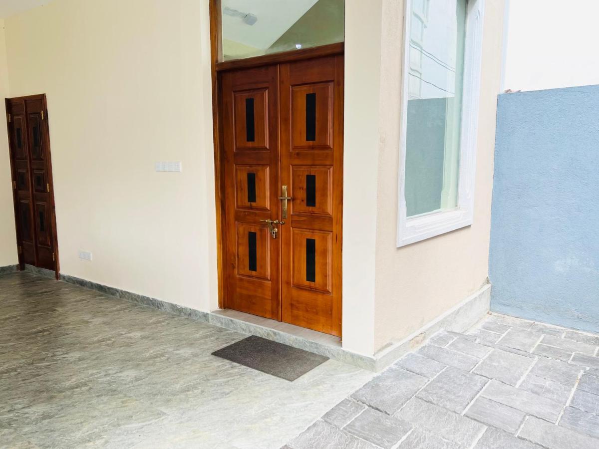 קנדי Hansons Homestay מראה חיצוני תמונה